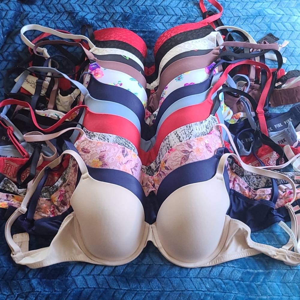 Victoria's Secret (PINK) 36C